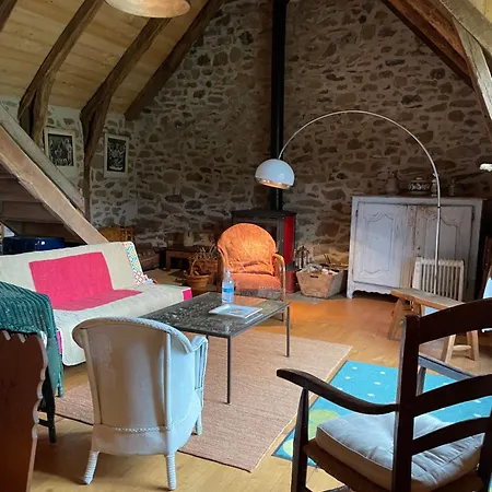 En Pierre Sur Le Chemin De St Jacques De Compostelle Casa vacanze