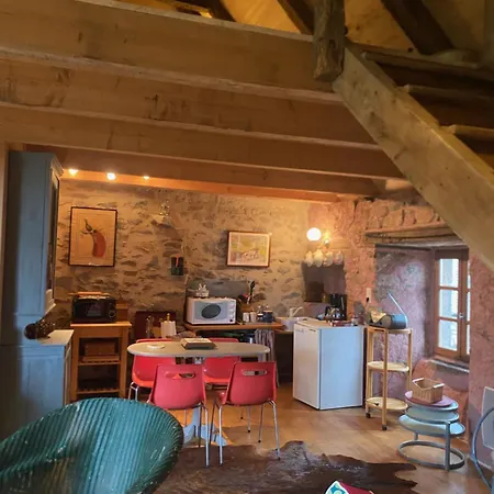 En Pierre Sur Le Chemin De St Jacques De Compostelle