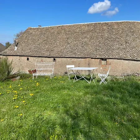 En Pierre Sur Le Chemin De St Jacques De Compostelle