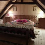 En Pierre Sur Le Chemin De St Jacques De Compostelle Feriehus *