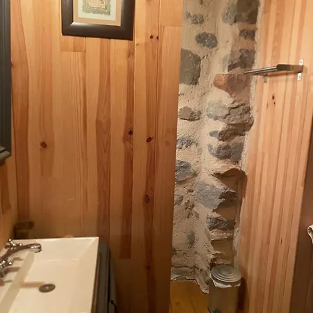 En Pierre Sur Le Chemin De St Jacques De Compostelle Tatil Evi Saint-Chély-dʼAubrac