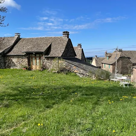 En Pierre Sur Le Chemin De St Jacques De Compostelle *