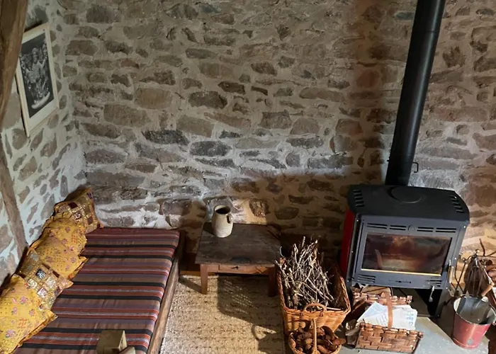 En Pierre Sur Le Chemin De St Jacques De Compostelle *