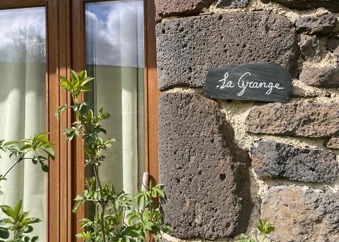 펜션 En Pierre Sur Le Chemin De St Jacques De Compostelle Saint-Chély-dʼAubrac